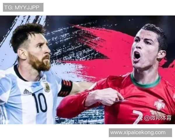 探索足球世界的超级球星：从梅西到C罗，他们如何定义时代传奇