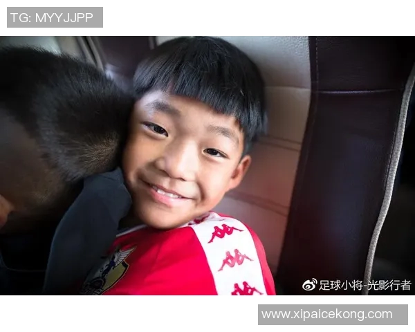 球星视角下的中国足球少林寺:从技战术到精神修炼的全方位探讨 球星视角下的中国足球少林寺:从技战术到精神修炼的全方位探讨