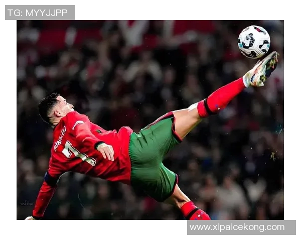 足坛巨星实力对比全面解析模板助你轻松打造精彩足球内容